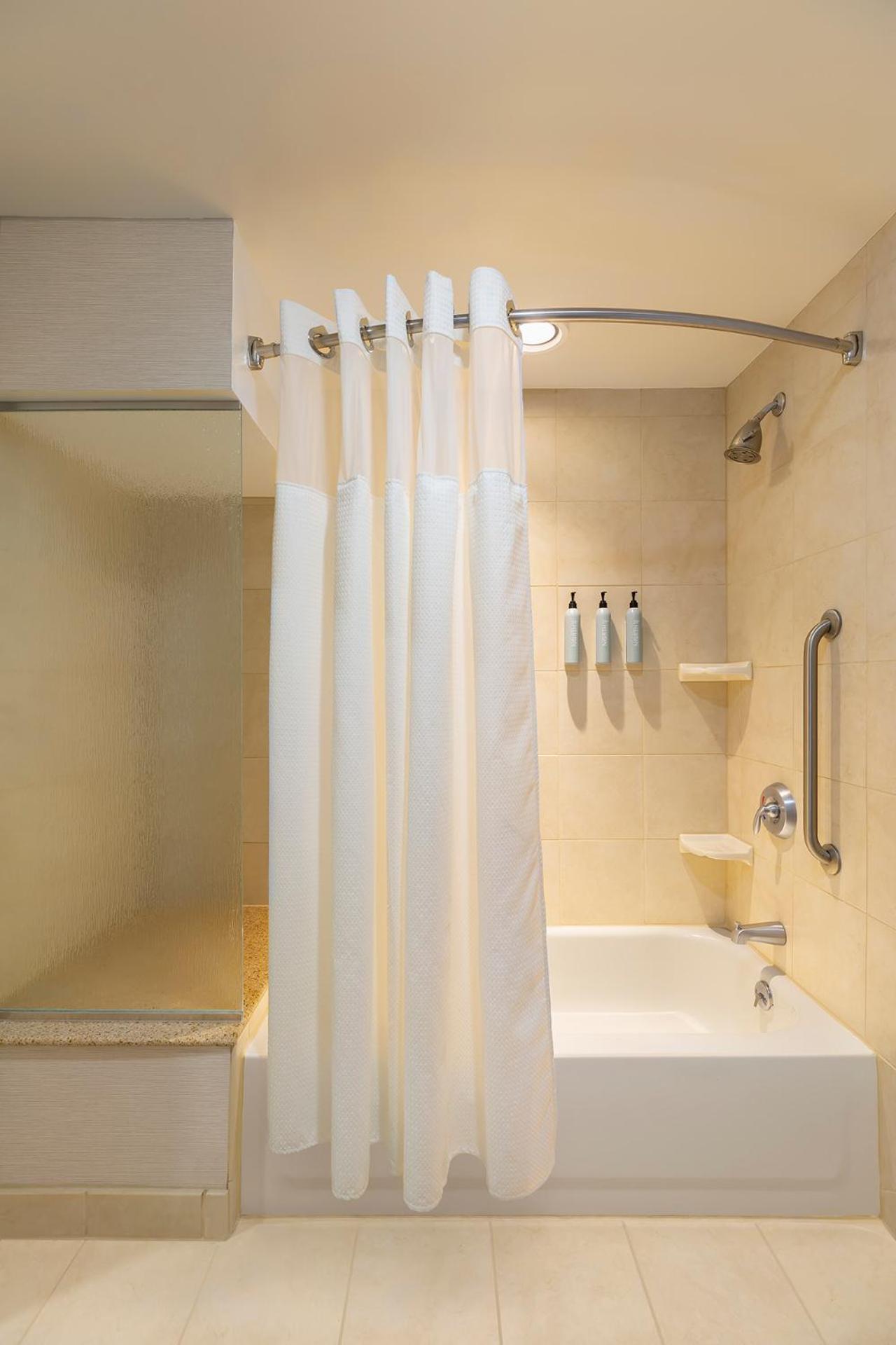 Courtyard By Marriott Madison West / Middleton Otel Dış mekan fotoğraf