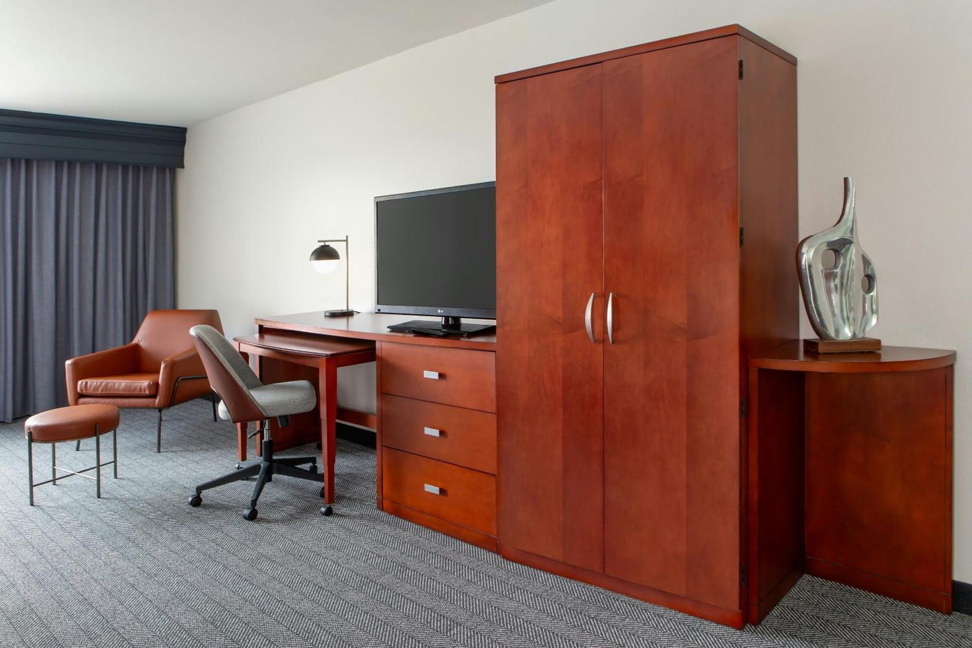 Courtyard By Marriott Madison West / Middleton Otel Dış mekan fotoğraf