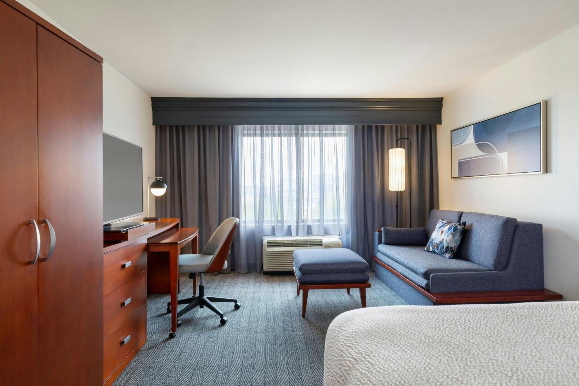 Courtyard By Marriott Madison West / Middleton Otel Dış mekan fotoğraf