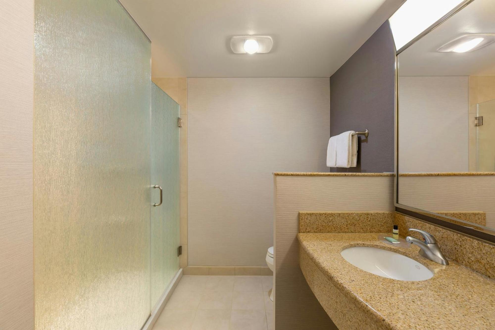 Courtyard By Marriott Madison West / Middleton Otel Dış mekan fotoğraf